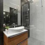 Cosy In Cracow With Parking, Desk And Balcony By Renters Apartament